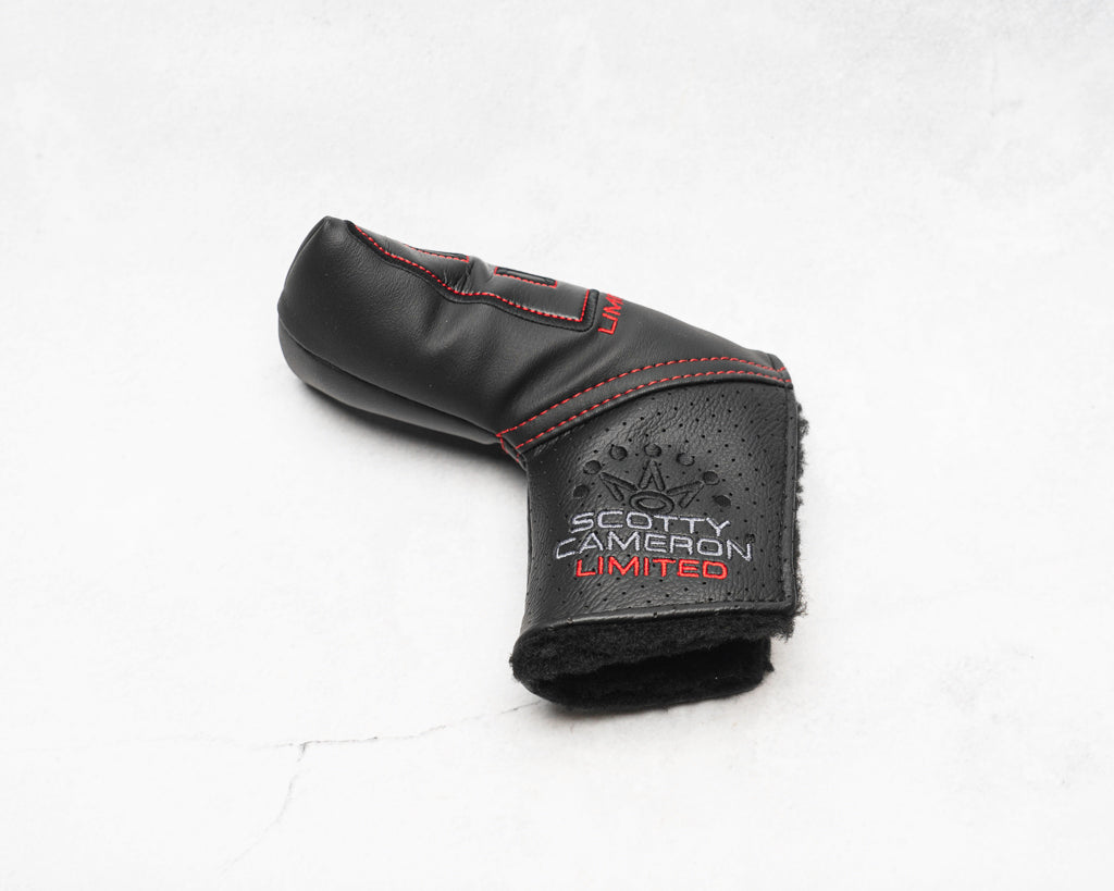 Scotty Cameron Triple Black Santa Fe