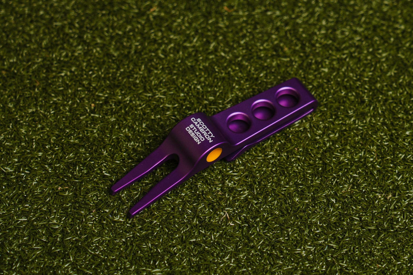Scotty Cameron 2025 Purple Dancing Jester