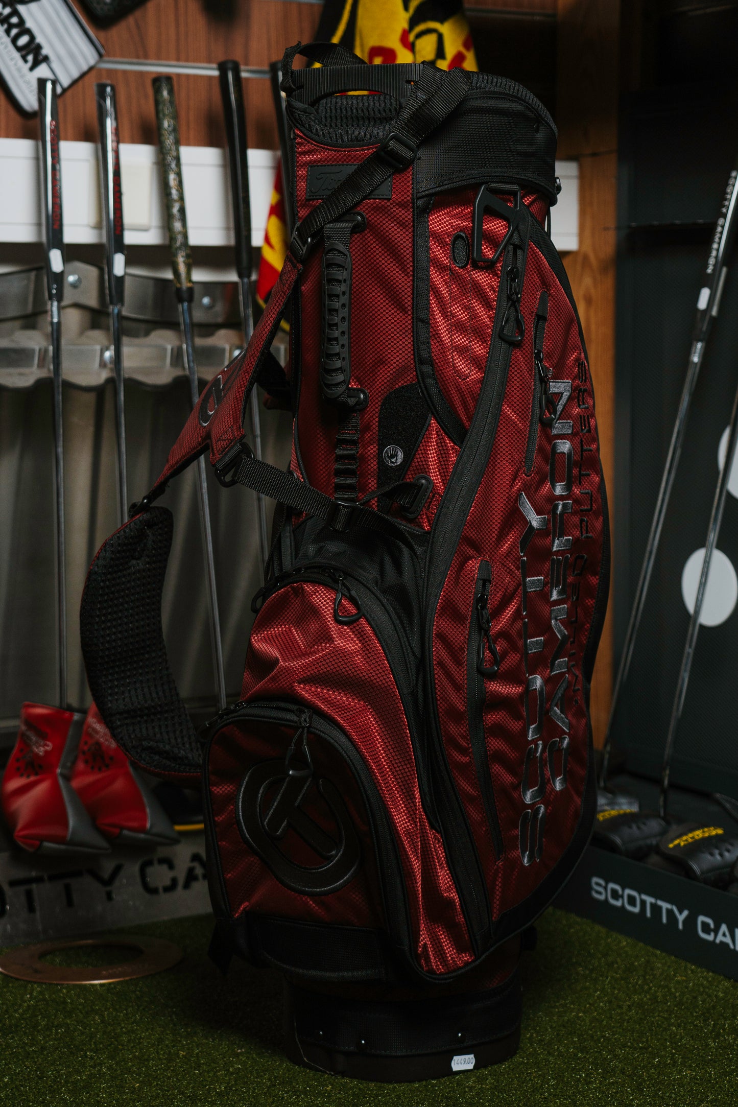 Scotty Cameron 2023 US Open Pathfinder - Mainstay - Garnet Red- kantobägi