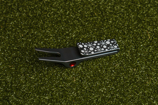 Scotty Cameron 2023 Holiday - Light Gray